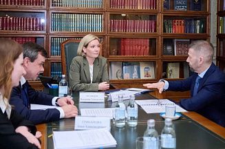 Ольга Любимова обсудила с главой Чукотки развитие культуры в регионе